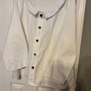 Chic White Button-Up Blouse